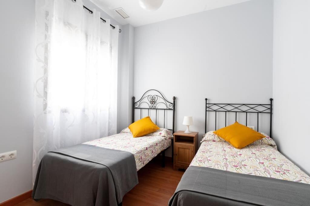 Comodo Apartamento En ألمونتي المظهر الخارجي الصورة