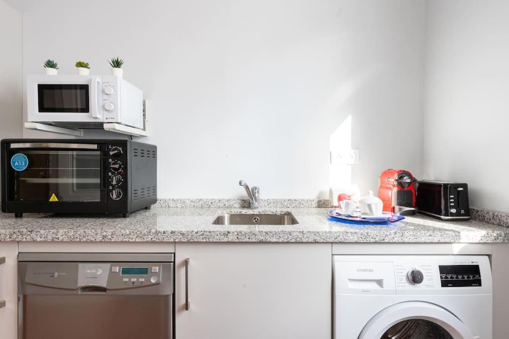 Comodo Apartamento En ألمونتي المظهر الخارجي الصورة